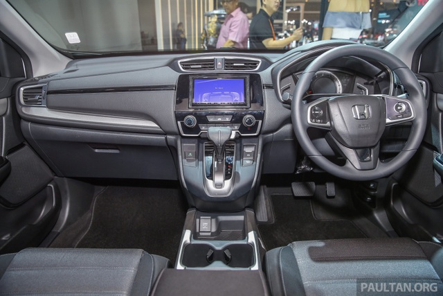 Honda CR-V 2017 phiên bản 5 và 7 chỗ trình làng tại Đông Nam Á với giá mềm hơn - Ảnh 10. Honda CR-V 2017 phiên bản 5 và 7 chỗ trình làng tại Đông Nam Á với giá mềm hơn - Ảnh 10.