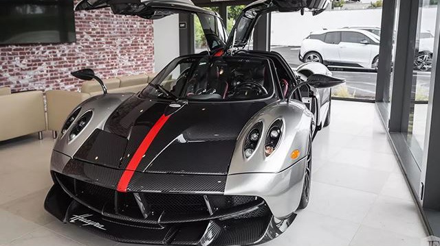 Đến siêu phẩm có một không hai như Pagani Huayra Americano cũng bị chủ chán