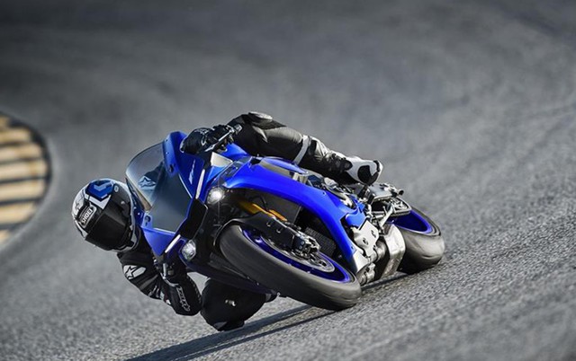 Yamaha nâng cấp cặp đôi siêu mô tô YZF-R1M và YZF-R1 - Ảnh 3.