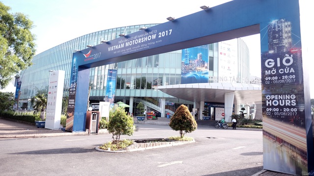 Triển lãm Ô tô Việt Nam 2017 chính thức khai mạc chiều nay