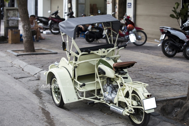 Bắt gặp đồ cổ xích lô máy Peugeot trên đường phố Hà Nội - Ảnh 11.