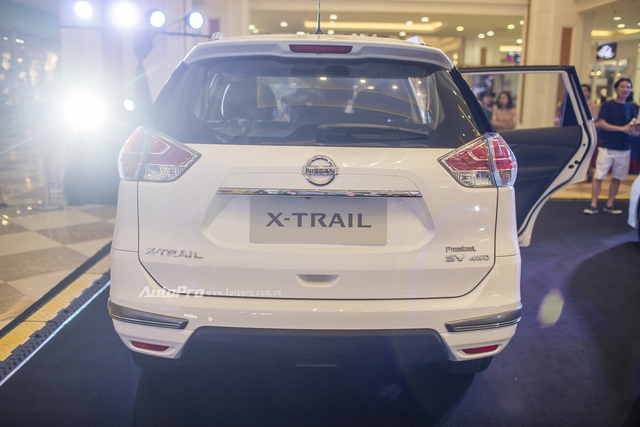 Cận cảnh Nissan Sunny và Nissan X-Trail phiên bản cao cấp mới ra mắt - Ảnh 13.