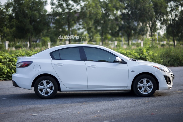 Mazda3 2011 - Xe cũ, lái ổn, giá dưới 600 triệu - Ảnh 2.