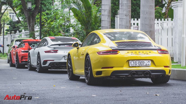 Cường Đô la cùng dàn Porsche sắc màu tụ tập tại Sài Gòn - Ảnh 10.