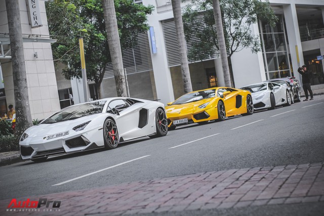 Dàn siêu xe Lamborghini 80 tỷ đồng tụ tập dịp cuối tuần tại Sài Gòn - Ảnh 8.