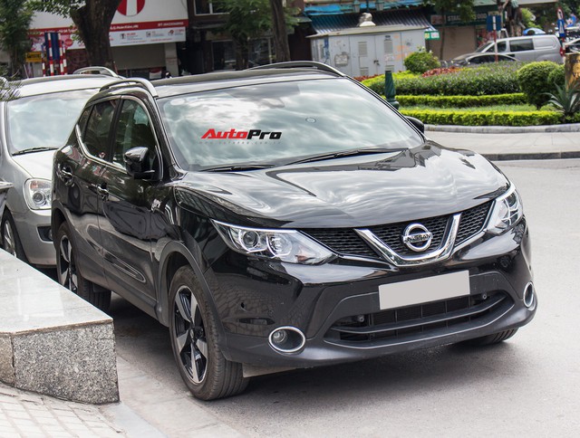 Chạm mặt hàng hiếm Nissan Qashqai 2016 giá hơn 1 tỷ đồng tại Việt Nam - Ảnh 1.