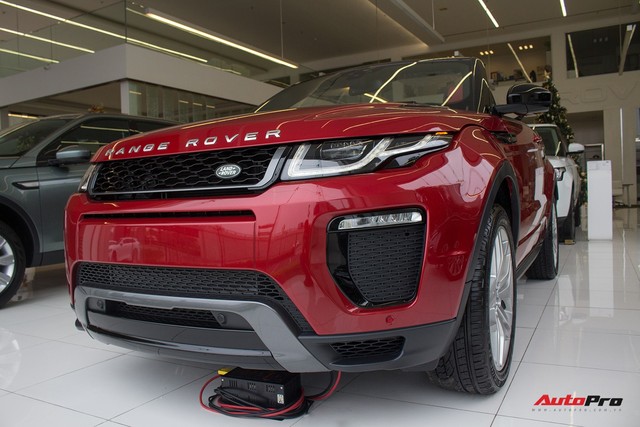 Chi tiết Range Rover Evoque mui trần giá hơn 3,9 tỷ đầu tiên tại Hà Nội - Ảnh 22.
