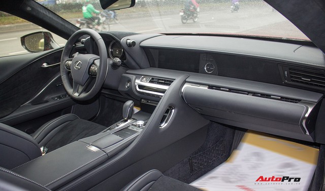 Diện kiến Lexus LC500 2018 đầu tiên tại Việt Nam - Ảnh 17.
