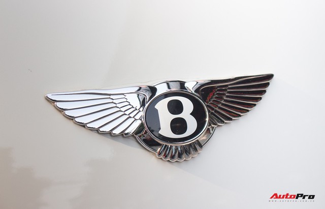 Xe siêu sang Bentley hạ nửa giá sau 7 năm - Ảnh 7.