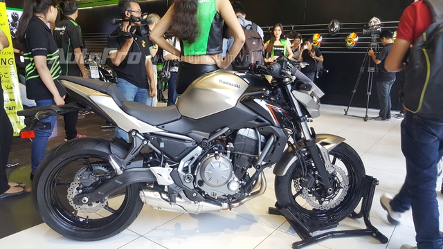 Kawasaki Z650 2017 chốt giá 218 triệu Đồng có gì hot? - Ảnh 2.