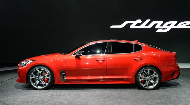 Xe thể thao Kia Stinger ngấp nghé ra mắt Đông Nam Á - Ảnh 4. Xe thể thao Kia Stinger ngấp nghé ra mắt Đông Nam Á - Ảnh 4.