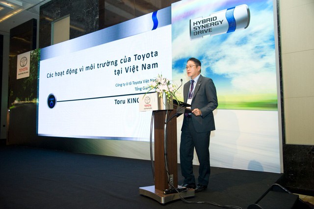 Toyota rục rịch đưa xe xanh siêu tiết kiệm xăng Prius về Việt Nam, chờ ưu đãi thuế - Ảnh 3.