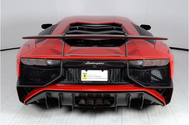 Vẻ đẹp siêu xe hàng hiếm Lamborghini Aventador SV đỏ rực rao bán 12,7 tỷ Đồng - Ảnh 6.