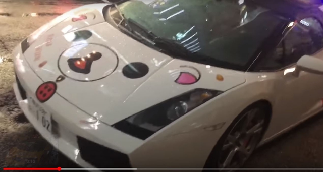 Video: Dàn siêu bò Lamborghini hoá trang Halloween gây xôn xao đường phố - Ảnh 4.