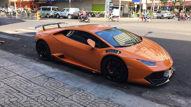 Lamborghini Huracan độ Novara Edizione độc nhất Việt Nam tiếp tục được làm đẹp - Ảnh 1.