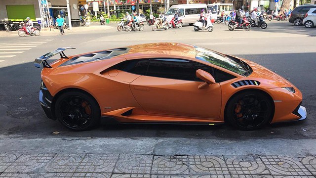 Lamborghini Huracan độ Novara Edizione độc nhất Việt Nam tiếp tục được làm đẹp - Ảnh 2.