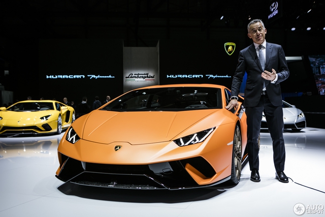 Xem màn ra mắt ấn tượng của Lamborghini Huracan Performante tại triển lãm Geneva 2017 - Ảnh 6.
