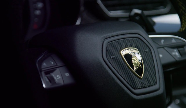 Siêu SUV Lamborghini Urus lần đầu khoe hàng loạt ảnh chi tiết - Ảnh 13.
