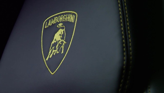 Siêu SUV Lamborghini Urus lần đầu khoe hàng loạt ảnh chi tiết - Ảnh 11.
