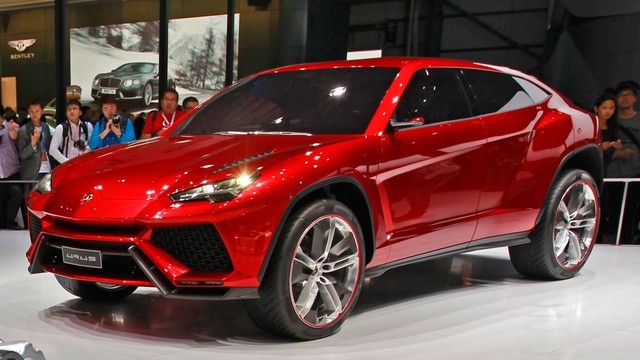 Sau siêu SUV Urus, Lamborghini sẽ ra mắt siêu sedan 4 cửa hoàn toàn mới - Ảnh 1.