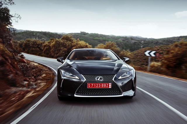 Xe sang Lexus LC Coupe 2018 được chốt giá từ 2,1 tỷ Đồng - Ảnh 5. Xe sang Lexus LC Coupe 2018 được chốt giá từ 2,1 tỷ Đồng - Ảnh 5.