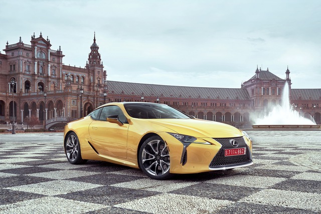Xe sang Lexus LC Coupe 2018 được chốt giá từ 2,1 tỷ Đồng - Ảnh 2. Xe sang Lexus LC Coupe 2018 được chốt giá từ 2,1 tỷ Đồng - Ảnh 2.
