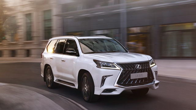 "Chuyên cơ mặt đất" Lexus LX570 có phiên bản Superior hầm hố và thể thao hơn