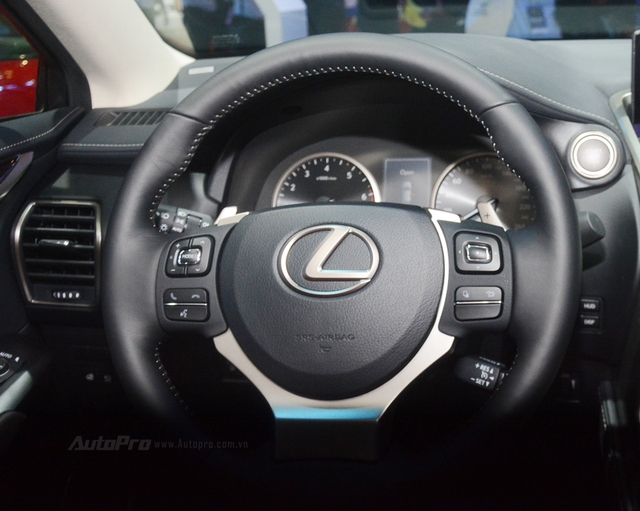 Chiêm ngưỡng crossover hạng sang Lexus NX 2018 tại Việt Nam - Ảnh 13. Chiêm ngưỡng crossover hạng sang Lexus NX 2018 tại Việt Nam - Ảnh 13.