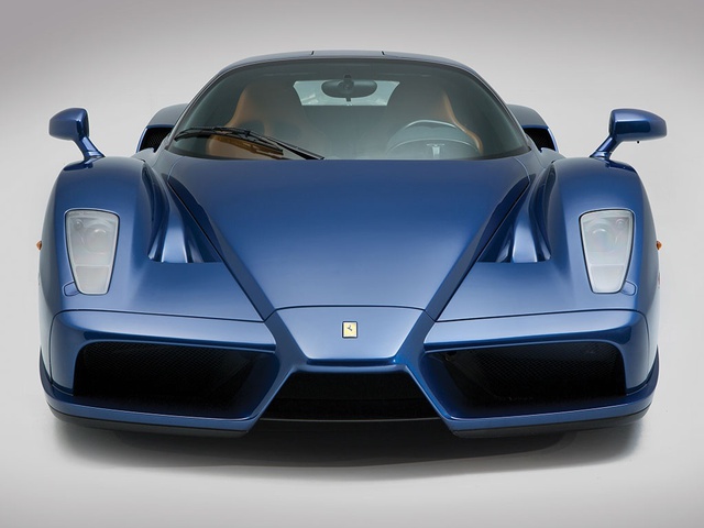 Hàng hiếm Ferrari Enzo với màu sơn cực độc được bán với giá 53,6 tỷ Đồng - Ảnh 1.