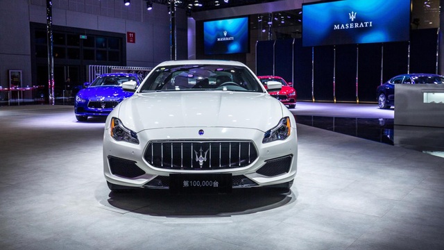 Nữ đại gia trẻ trở thành chủ sở hữu của chiếc Maserati thứ 100.000 xuất xưởng