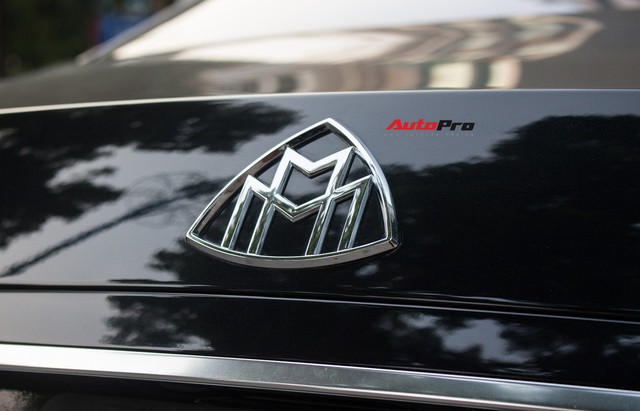 Xe siêu sang Maybach 62 trong lô xe nhập lậu năm 2013 tái xuất tại Hà Nội - Ảnh 4.