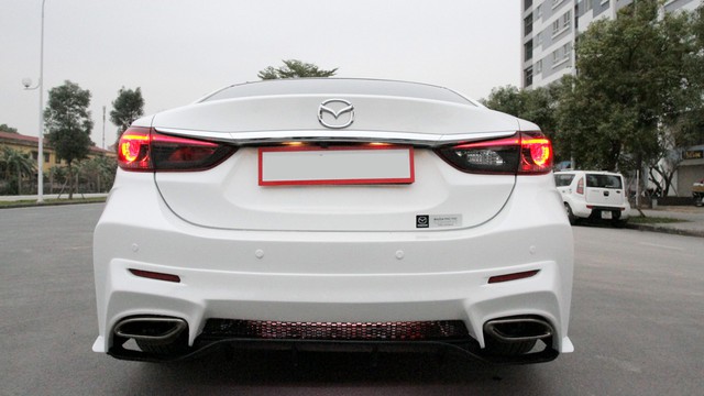 Mazda6 độ cửa kiểu Lamborghini tại Hà Nội - Ảnh 3.