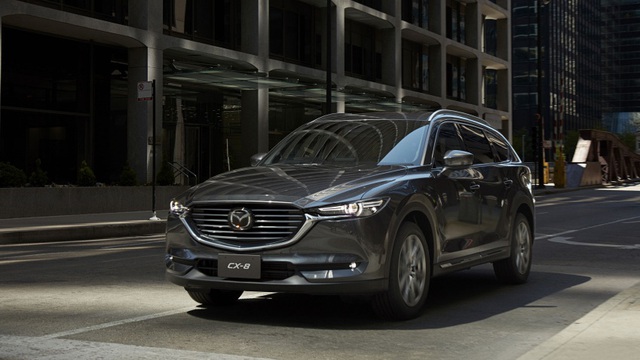 Crossover 3 hàng ghế Mazda CX-8 chính thức trình làng, giá từ 659 triệu Đồng