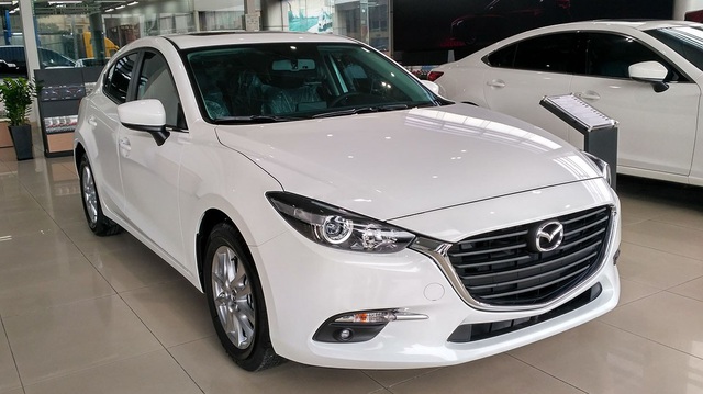 Giảm giá - đòn cứu cánh các mẫu xe chủ lực trong tháng 10 ế ẩm