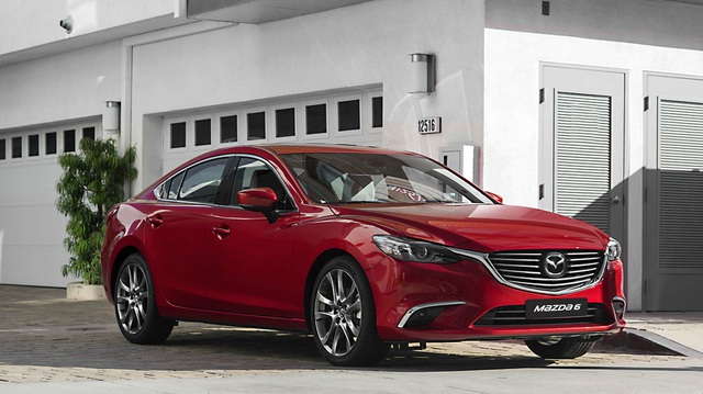 Từ 1/8, mua xe Mazda, Kia ở đại lý nào giá cũng như nhau, giá xe tiếp tục giảm