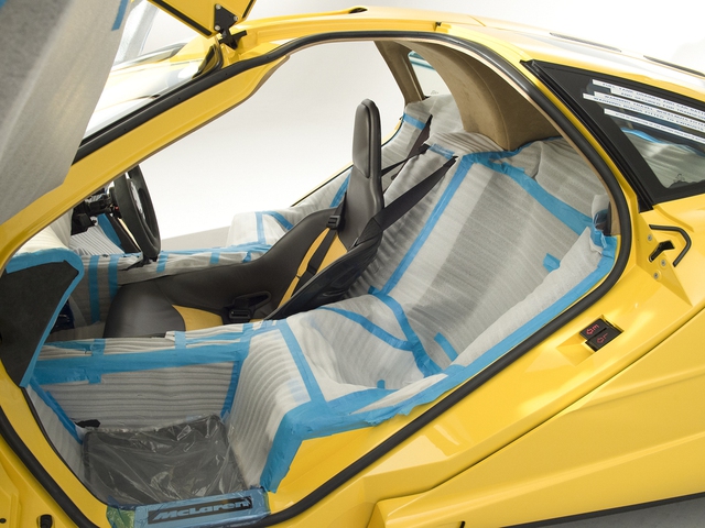 McLaren F1 siêu hiếm, khoang động cơ dát vàng đang được rao bán - Ảnh 3. McLaren F1 siêu hiếm, khoang động cơ dát vàng đang được rao bán - Ảnh 3.