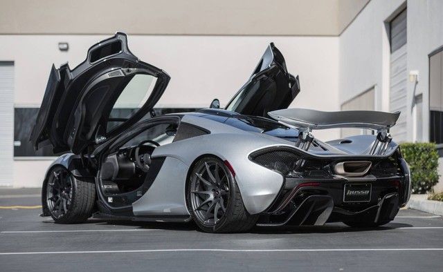 McLaren P1 với màu sơn bạc hiếm gặp được rao bán 55 tỷ Đồng - Ảnh 4.