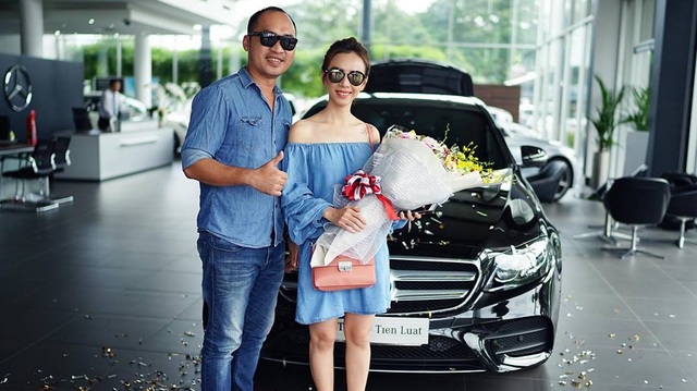 Vợ chồng nghệ sĩ hài Thu Trang và Tiến Luật tậu Mercedes-Benz E300 AMG 2017 2,8 tỷ Đồng