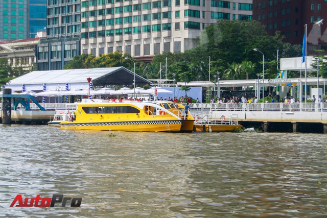 Trải nghiệm tuyến bus đường sông đầu tiên tại Việt Nam - Ảnh 18. Trải nghiệm tuyến bus đường sông đầu tiên tại Việt Nam - Ảnh 18.