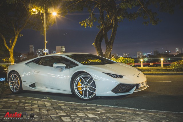 Dàn siêu xe Lamborghini 80 tỷ đồng tụ tập dịp cuối tuần tại Sài Gòn - Ảnh 6.