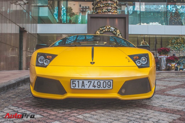 Lamborghini Murcielago màu vàng độc nhất Việt Nam tái xuất sau một năm vắng bóng - Ảnh 3.