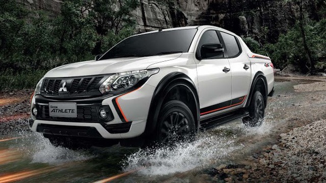 Mitsubishi Triton Athlete ra mắt, cạnh tranh Ford Ranger Wildtrak