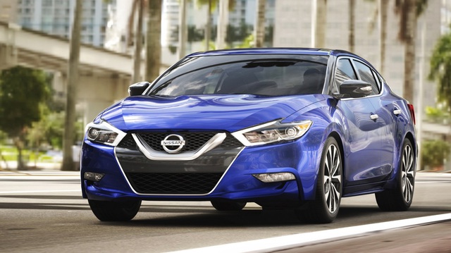 Nissan Maxima 2018 được nâng cấp nhẹ để cạnh tranh tốt hơn với Toyota Avalon