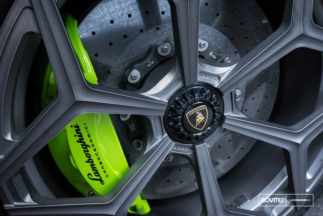 Novitec cho ra mắt bản độ ấn tượng của Lamborghini Aventador SV mui trần - Ảnh 10.