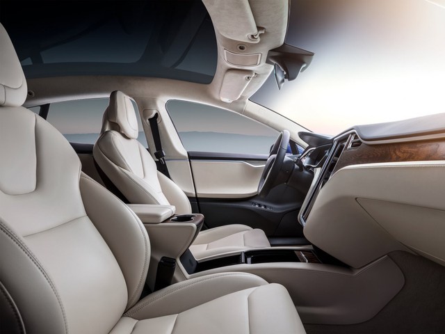 10 mẫu sedan sở hữu công nghệ ấn tượng nhất 2017 - Ảnh 4. 10 mẫu sedan sở hữu công nghệ ấn tượng nhất 2017 - Ảnh 4.