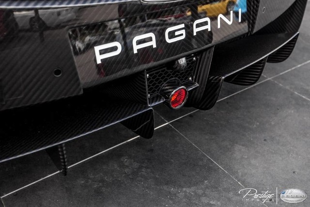 Đại lý Mỹ rao bán 2 siêu phẩm Pagani Huayra hàng hiếm - Ảnh 9. Đại lý Mỹ rao bán 2 siêu phẩm Pagani Huayra hàng hiếm - Ảnh 9.