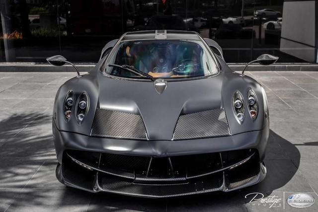 Đại lý Mỹ rao bán 2 siêu phẩm Pagani Huayra hàng hiếm - Ảnh 6. Đại lý Mỹ rao bán 2 siêu phẩm Pagani Huayra hàng hiếm - Ảnh 6.