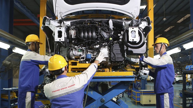 Ô tô Việt Nam từ cột mốc 1/1/2018: Ba sông đổ về một bể - Ảnh 2.