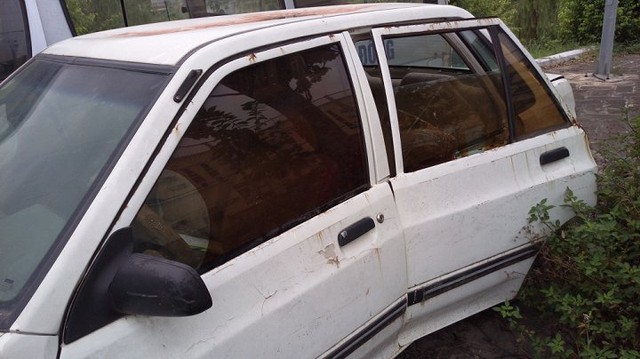 Cận cảnh chiếc xe công giá 15 triệu ở Vĩnh Phúc: Của rẻ là của ôi - Ảnh 2.