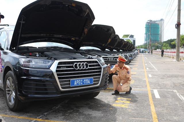 Hơn 1.000 ô tô phục vụ Tuần lễ cấp cao APEC 2017 được kiểm định - Ảnh 7.